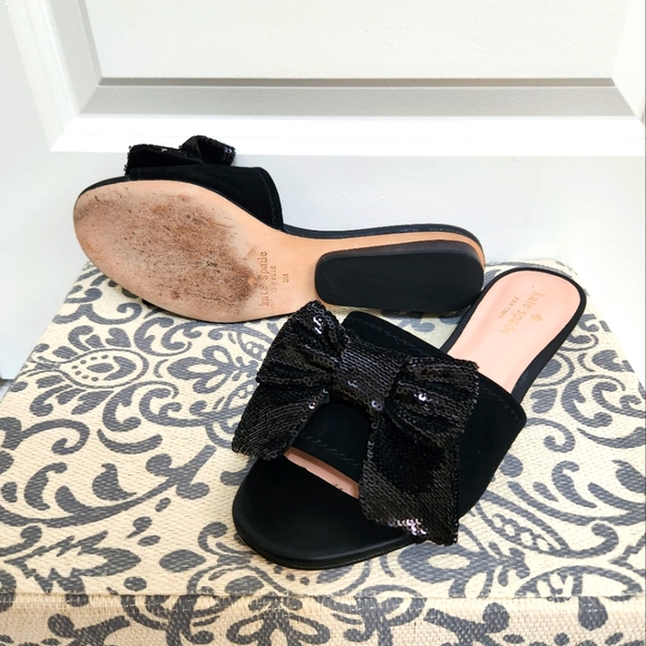 Kate Spade Aria  Suede & Sequined Bow Sandals / Slides 8M - Picture 4 of 5
